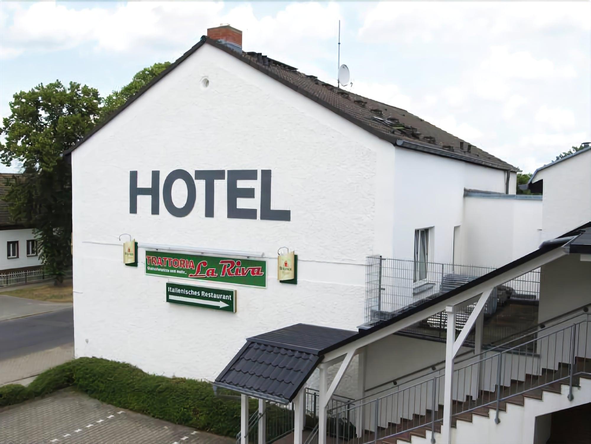 Hotel Lindenberger Hof Ahrensfelde Exterior foto